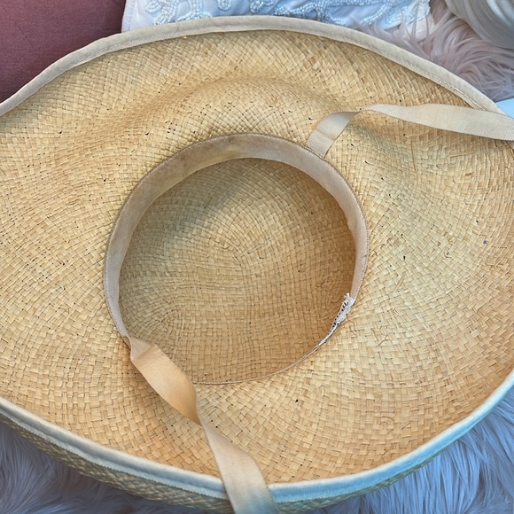 ULTRA VINTAGE GIVENCHY HAT - Picture 7 of 9